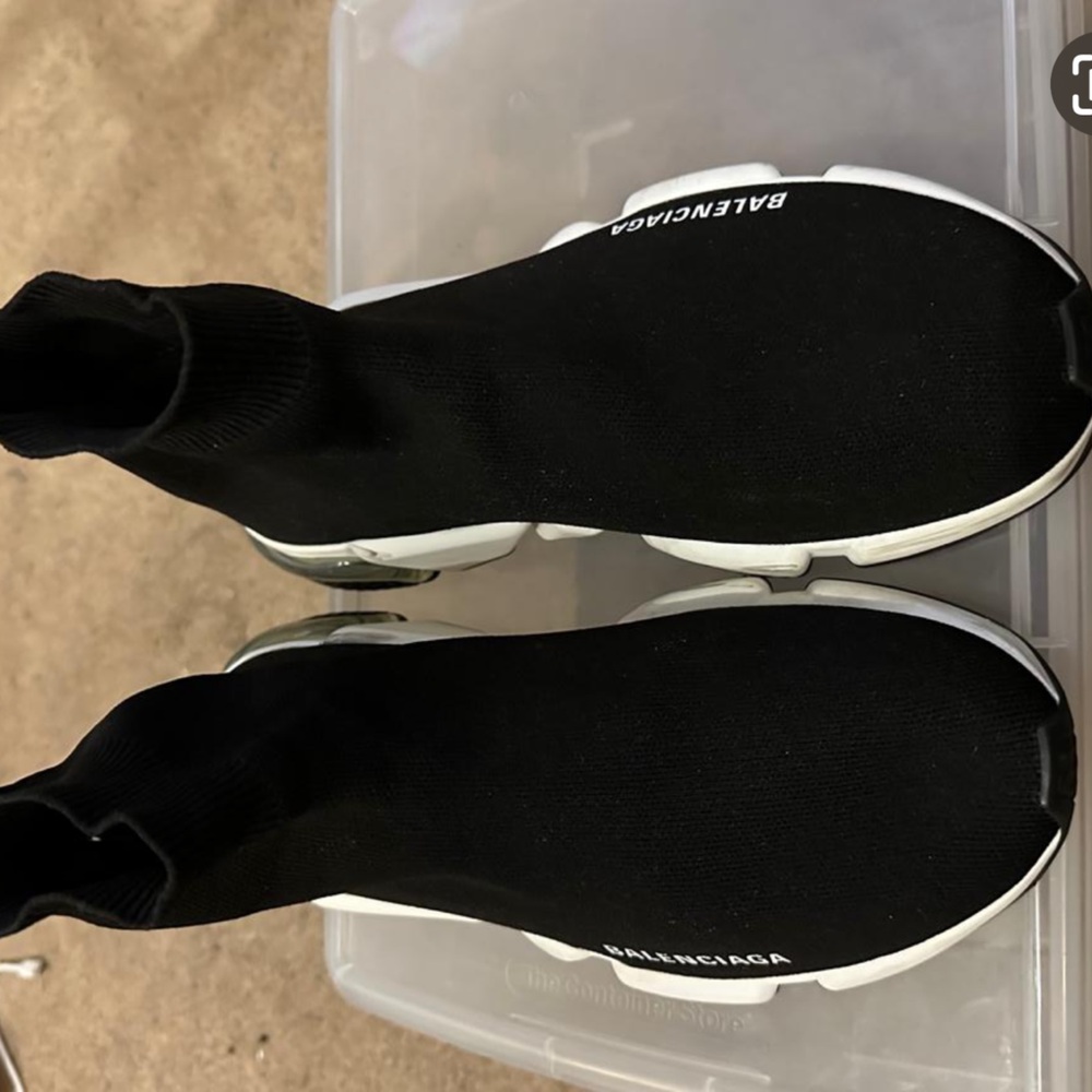 BALENCIAGA ~Speed Clear Sole Sneakers - Picture 6 of 9